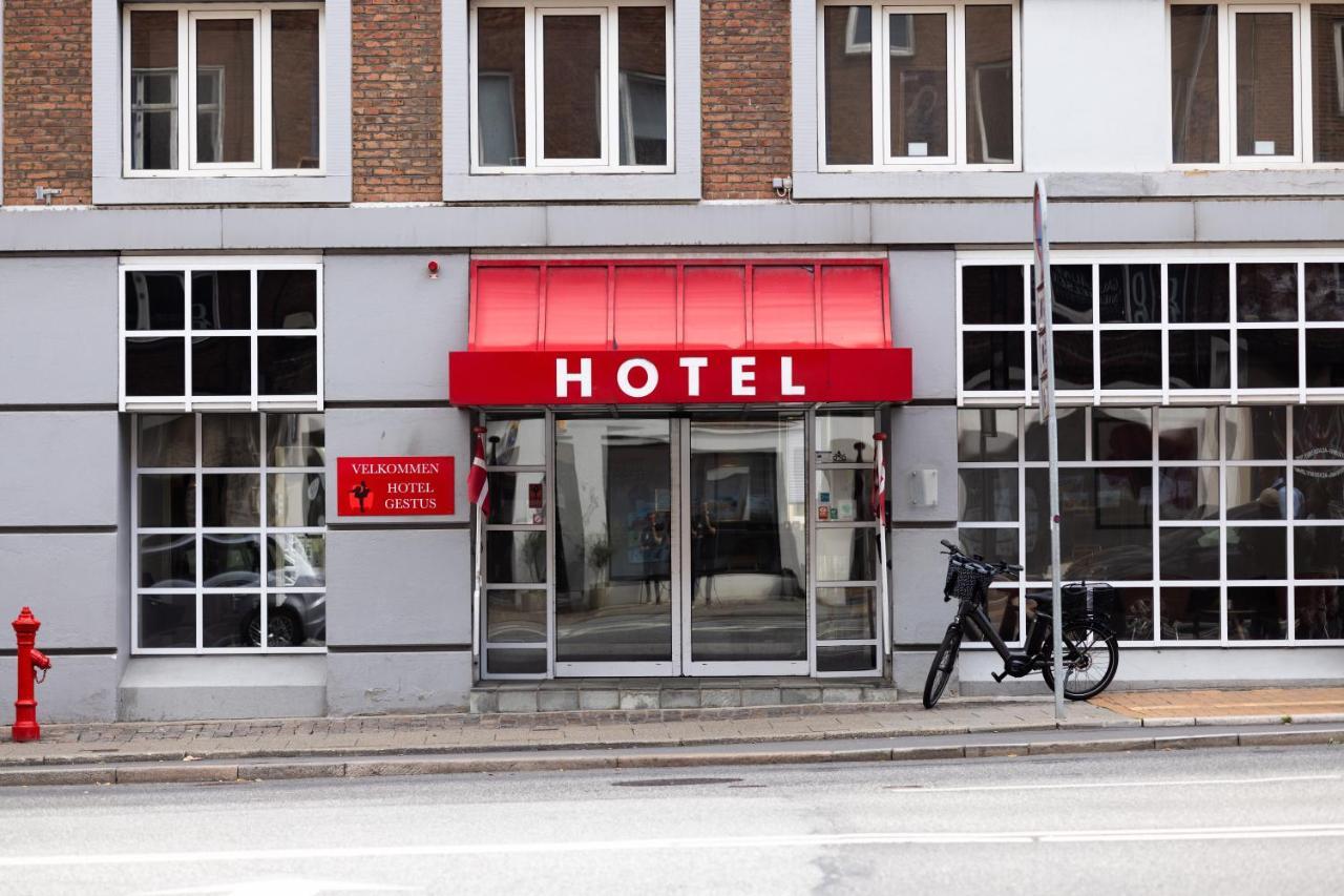 Milling Hotel Gestus آلبورغ المظهر الخارجي الصورة